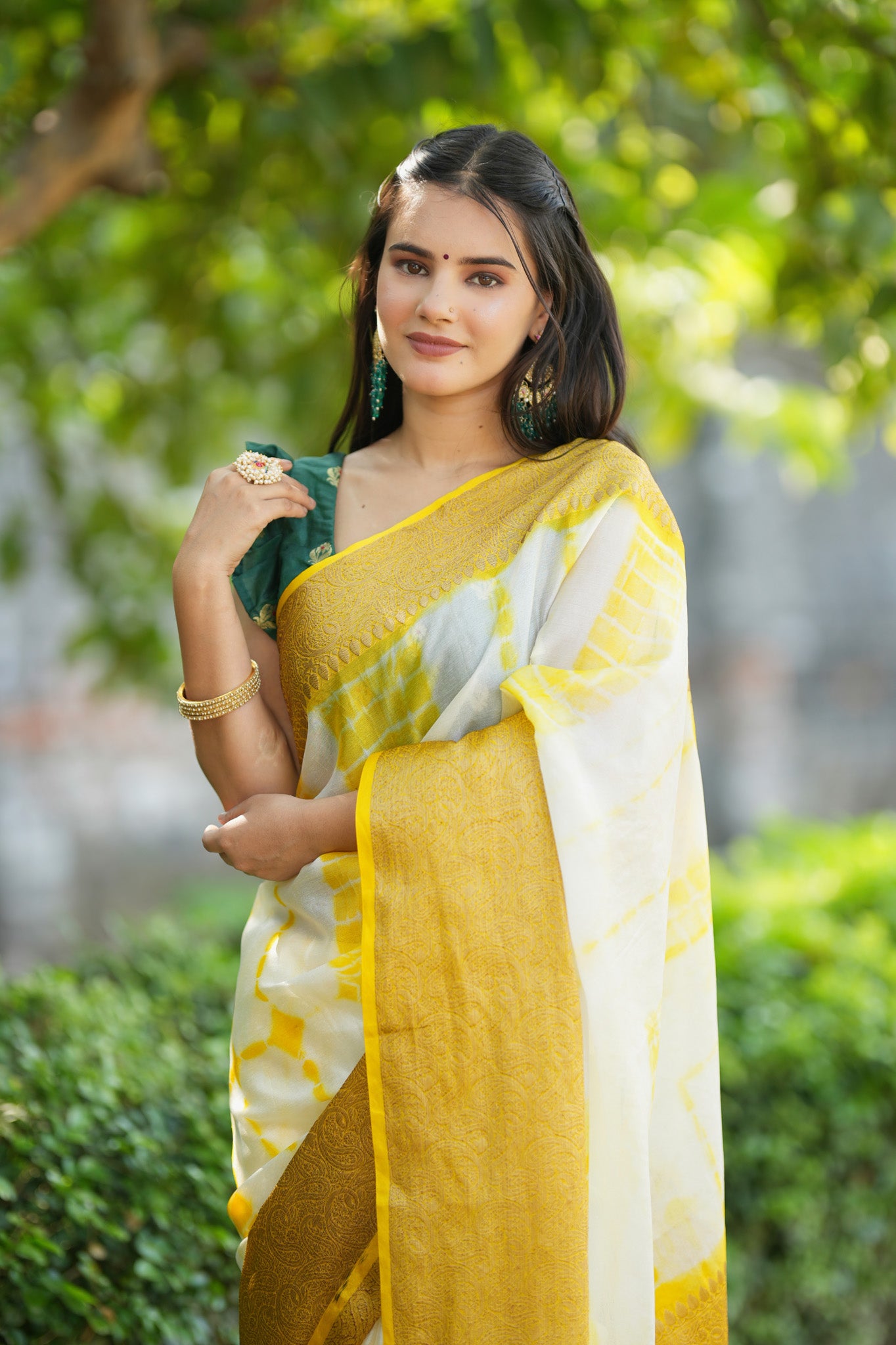 Banarasi Shibori Dyed Cotton Silk Saree With Antique Zari Border-Yellow