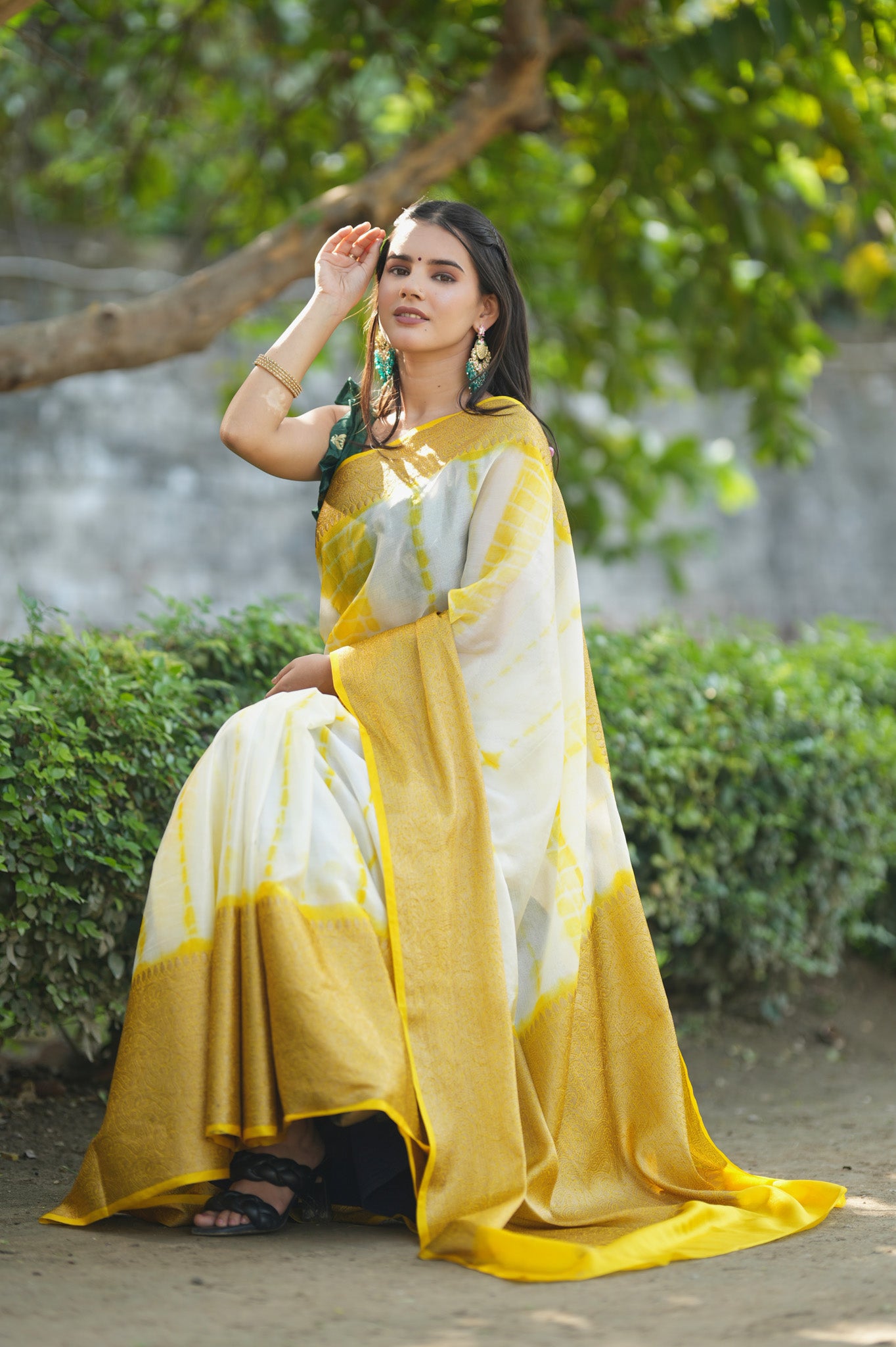 Banarasi Shibori Dyed Cotton Silk Saree With Antique Zari Border-Yellow