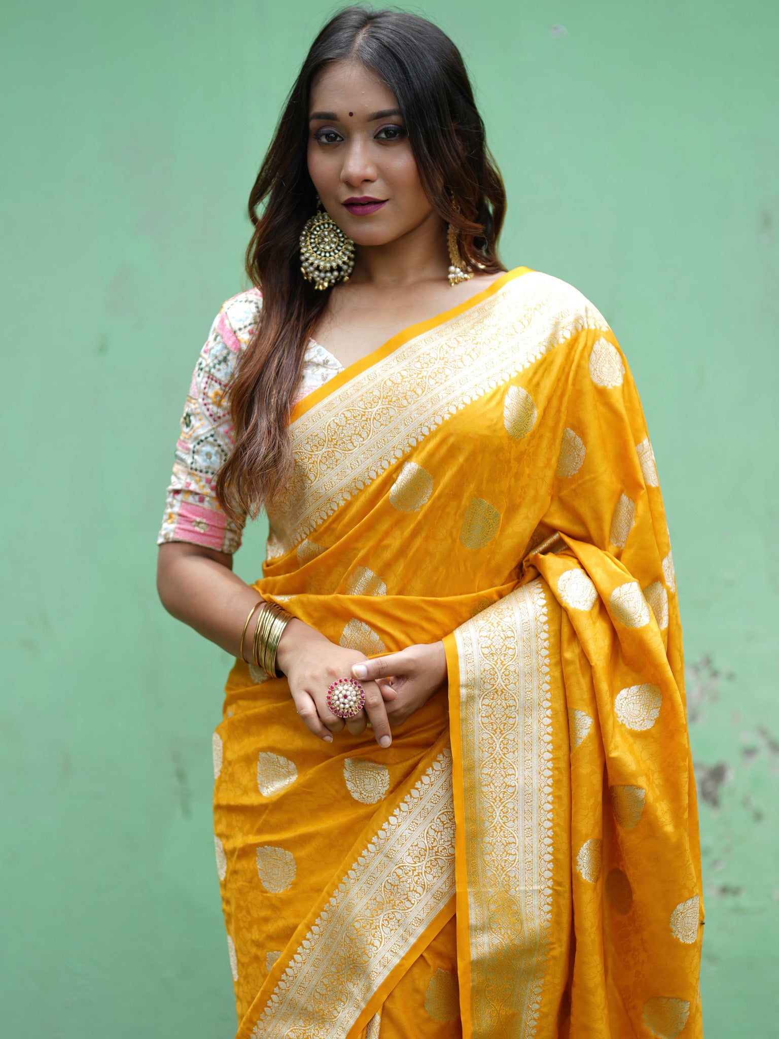 Banarasi Art Katan Silk Saree With Zari Buta Weaving & Tanchoi Weaving- Yellow