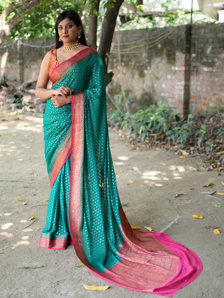 Banarasi Pure Georgette Saree With Antique Zari Buti Weaving & Contrast Border-Teal & Red