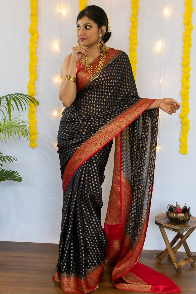 Banarasi Pure Georgette Saree With Antique Zari Buti Weaving & Contrast Border-Black & Red