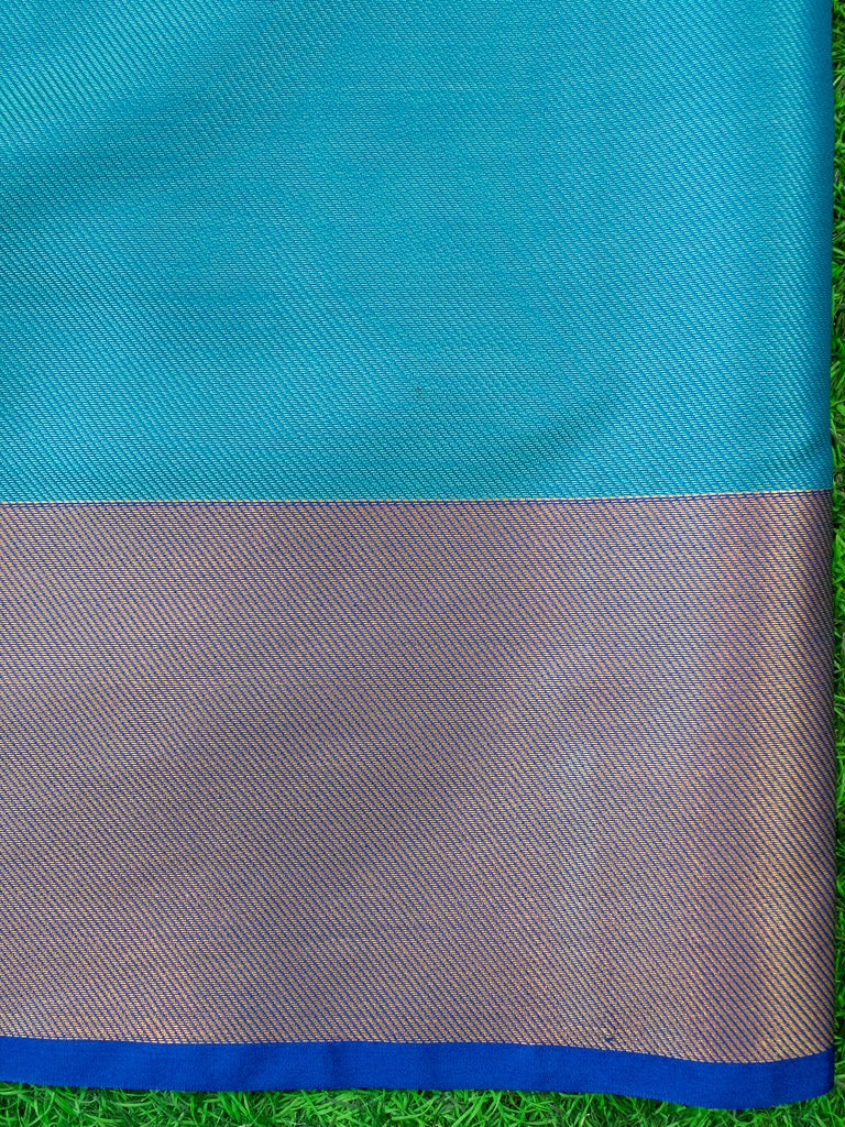 Banarasi Kora Muslin Saree With Tanchoi Weaving Contrast Floral Border-Aqua Blue