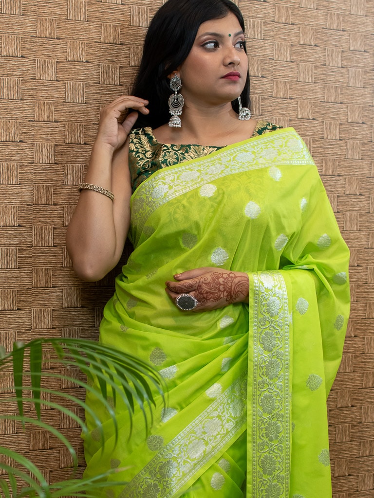Banarasi  Semi Chiffon Saree Silver Zari Buti Weaving-Green