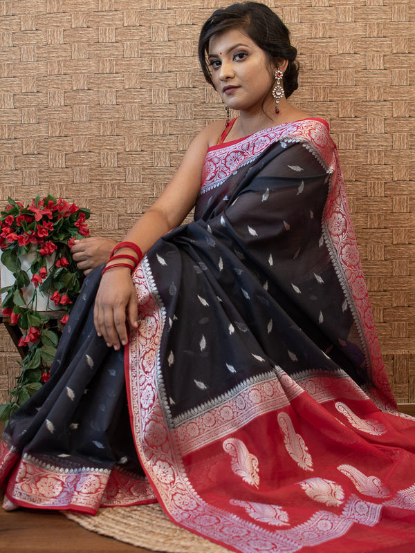 Banarasi Semi Silk Saree With Silver Zari Weaving & Contrast Border-Black & Red
