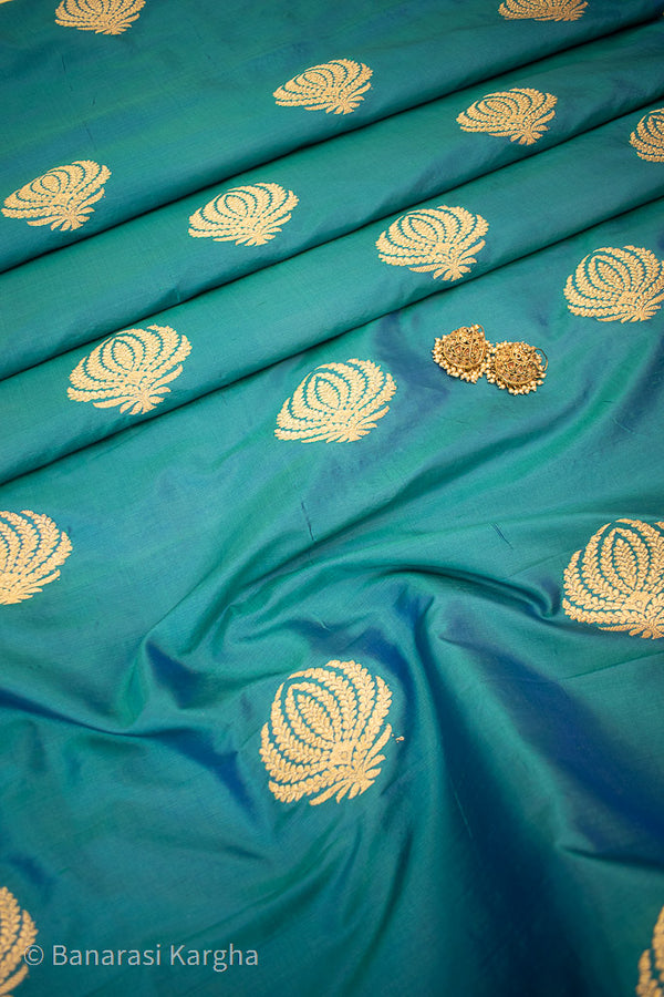 Banarasi Pure Katan Silk Antique Zari Kadhua Buta Weaving Fabric-Teal Blue