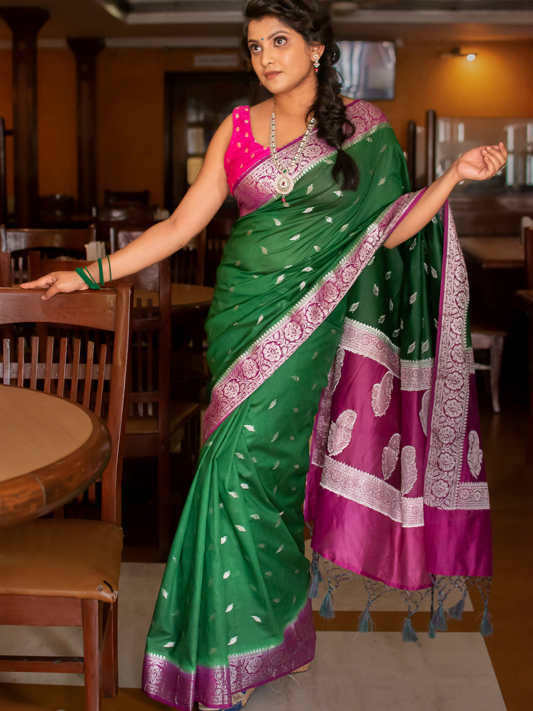 Banarasi Semi Silk Saree With Silver Zari Weaving & Contrast Border-Green