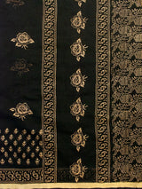 Banarasi Kota Check Floral Gold Printed Saree-Black