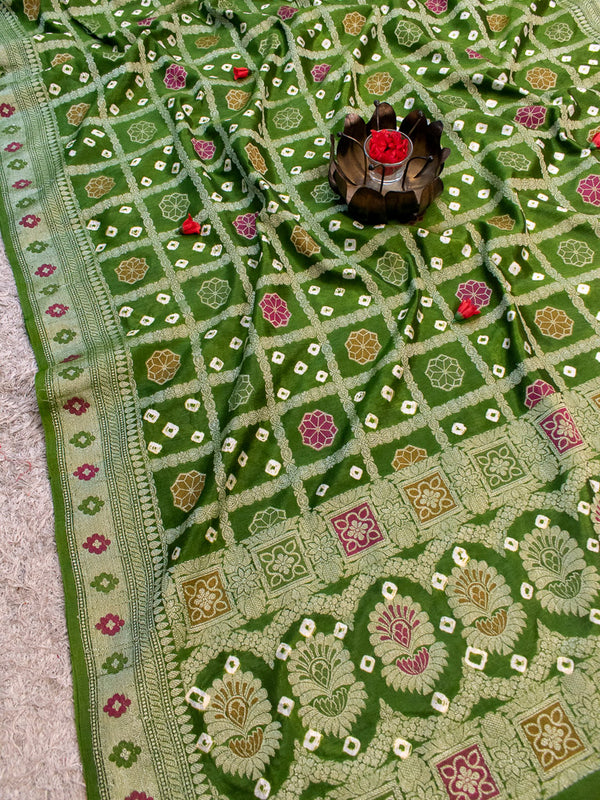 Banarasi Semi Silk Bandhini Saree With Aada Zari & Meena Jaal Weaving-Green