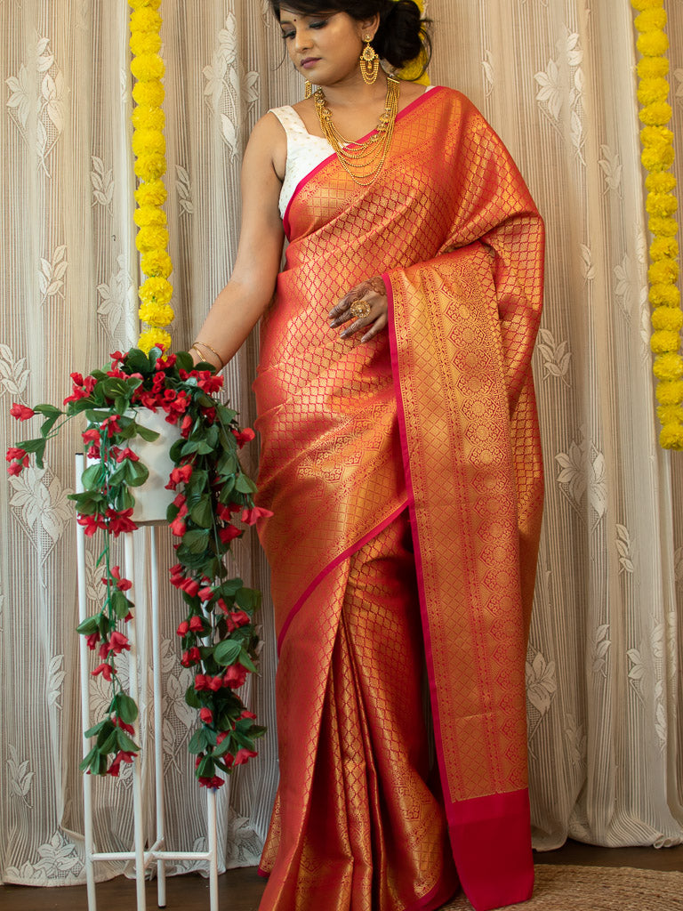 Banarasi Semi Silk Saree With Tanchoi Weaving-Red