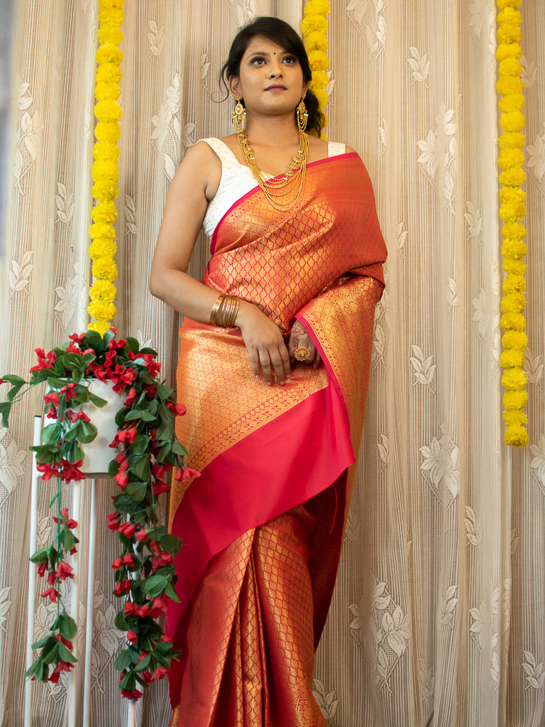 Banarasi Semi Silk Saree With Tanchoi Weaving-Red