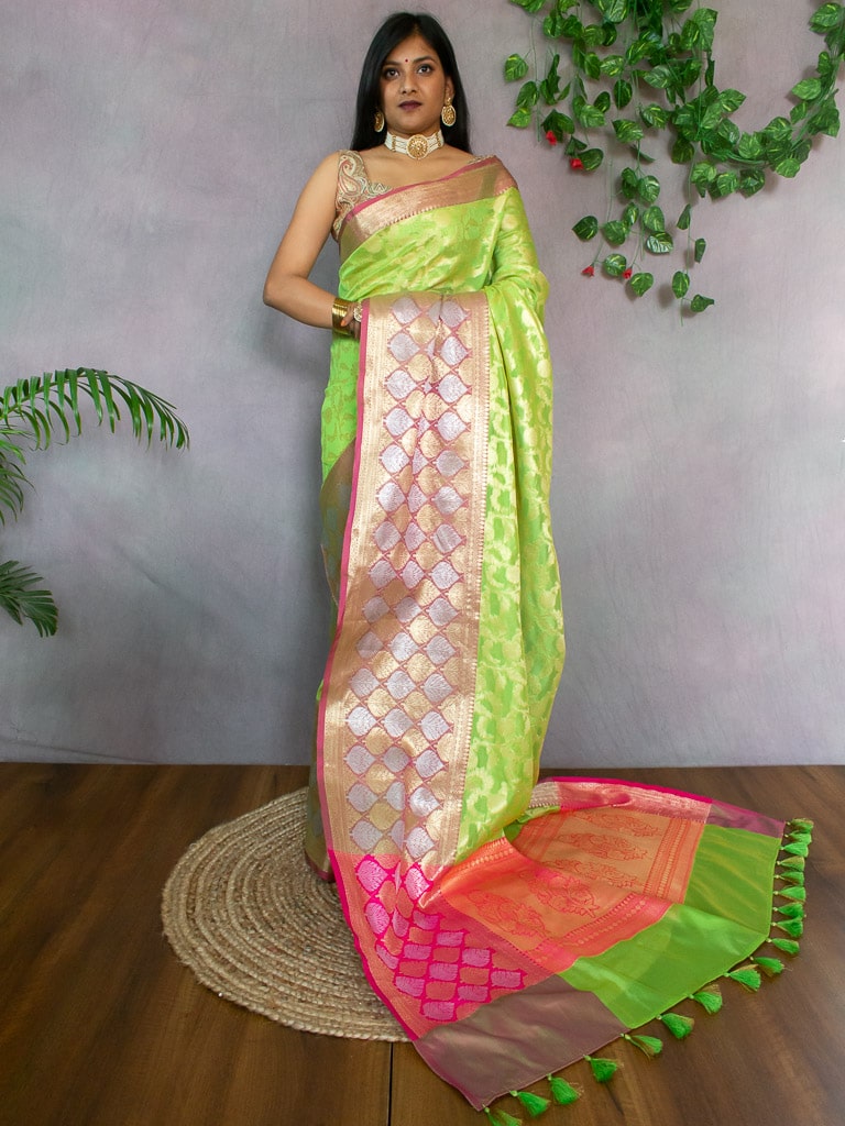 Banarasi Kora Saree With Silver Zari Buti Weaving & Contrast Skirt Border -Green