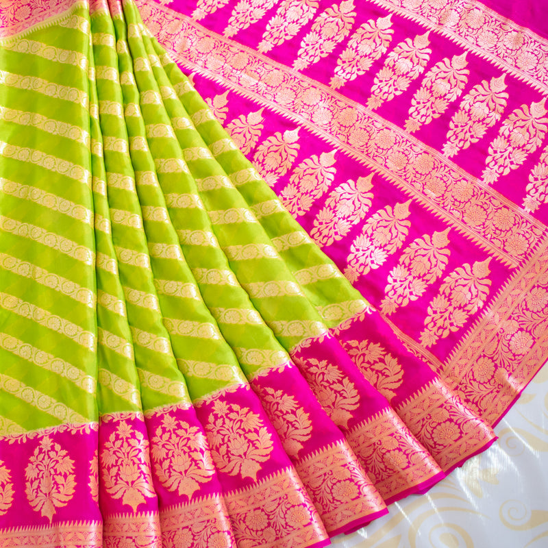 Banarasi Pure Chiffon Saree Gold Zari Weaving And Contrast Skirt Border-Green & Pink