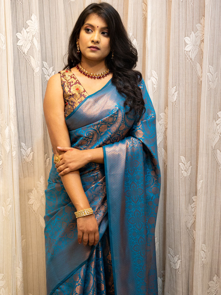 Banarasi Semi Silk Saree With Tanchoi Weaving-Blue